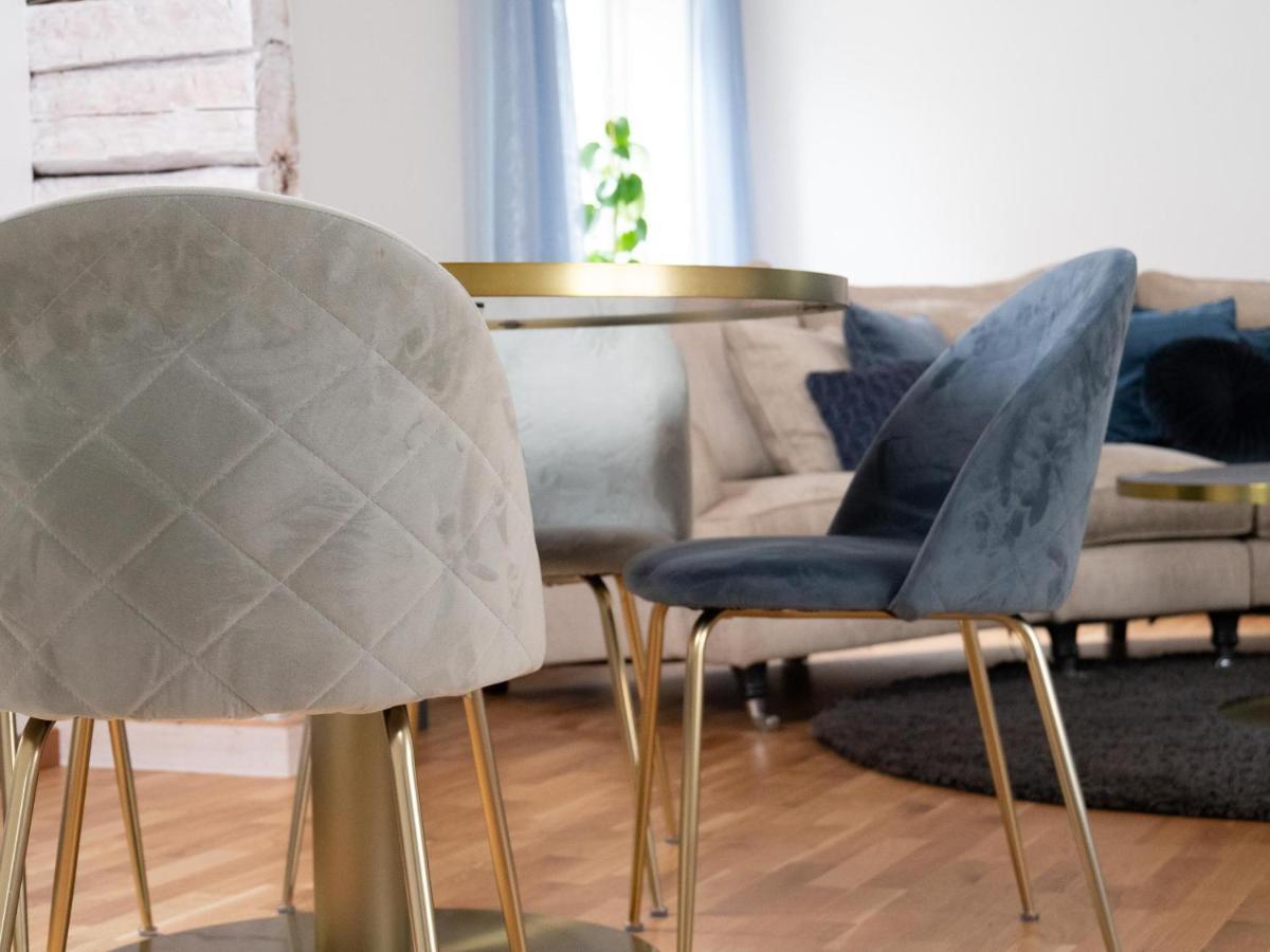 Hotel Pomona Living Lidköping Esterno foto